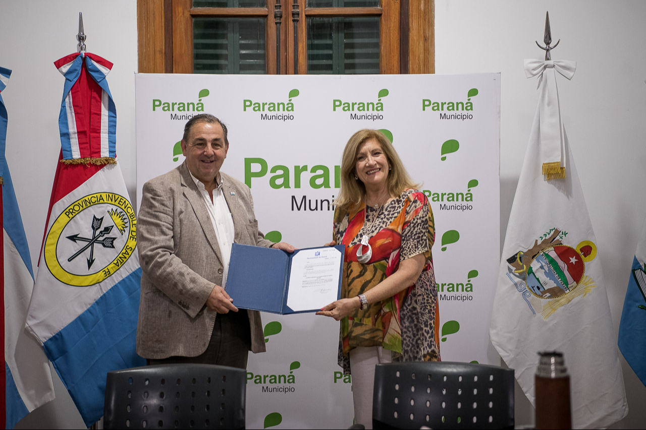 Paraná y Santa Fe avanzan en una agenda común para fortalecer la integración regional