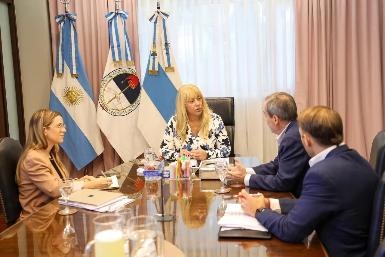 Municipio y EDET coordinan acciones para mejorar la prevención y la respuesta ante emergencias