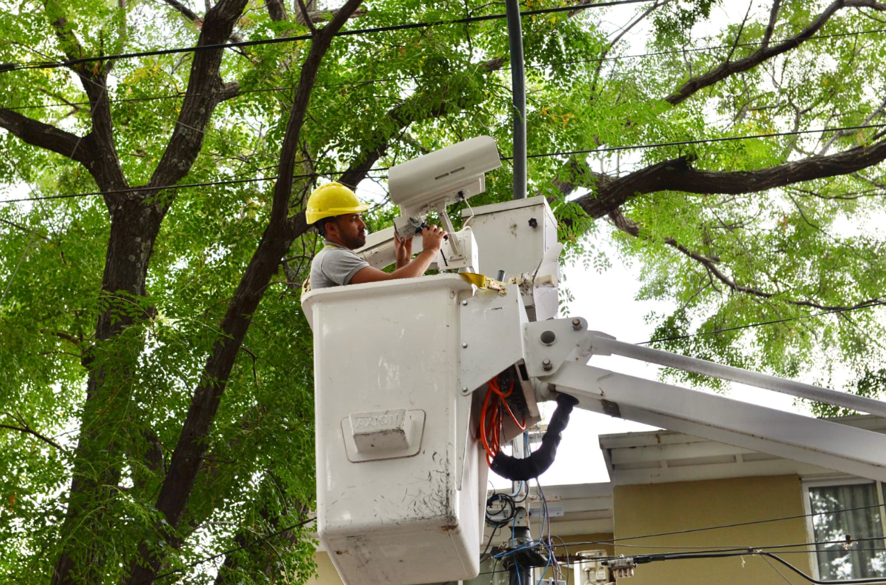 Vicente López amplía su anillo digital de seguridad con nuevas cámaras lectoras de patentes