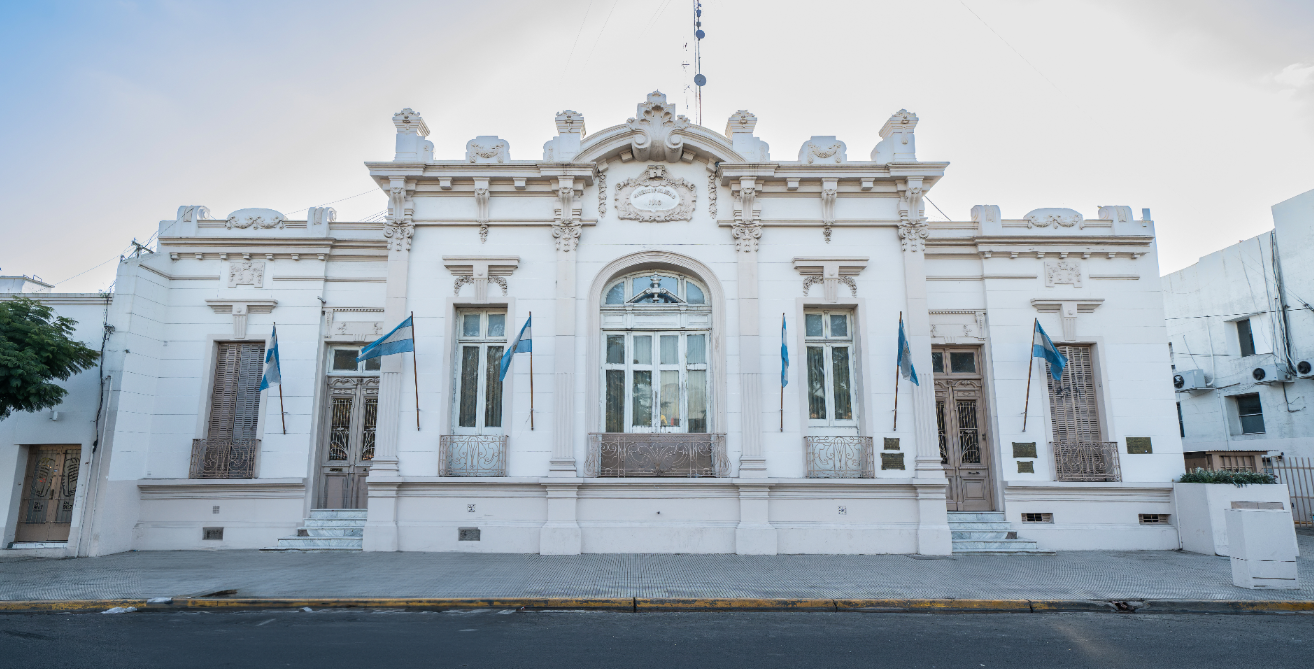 Moreno llama a licitación para obras en la Escuela Secundaria N°87