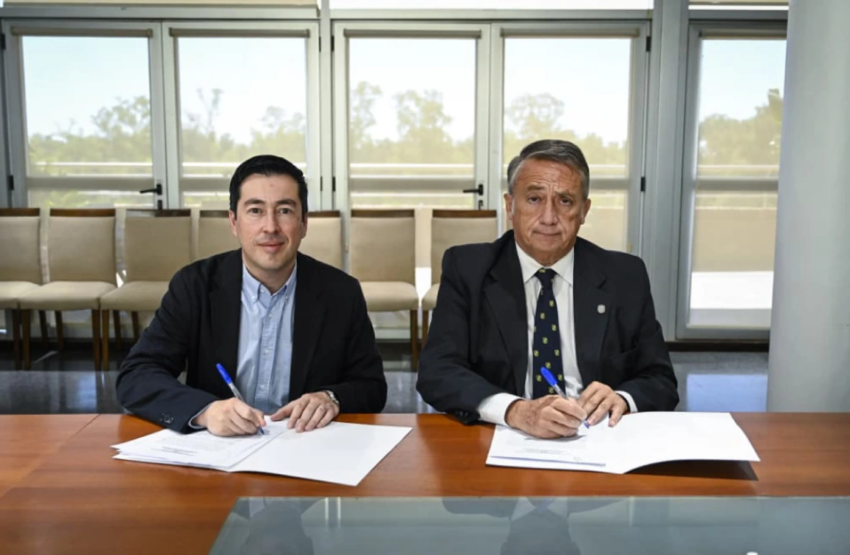 Nardini firmó un convenio con la Universidad del Salvador para fortalecer la formación en salud pública