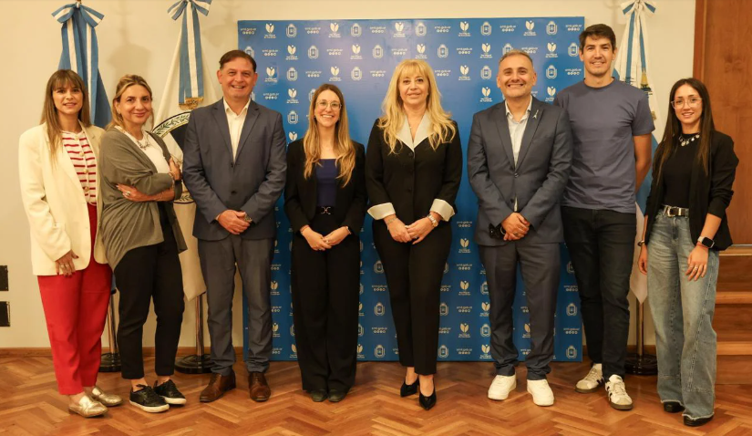 Tucumán regula apps de transporte y Cabify se registra como la primera plataforma habilitada