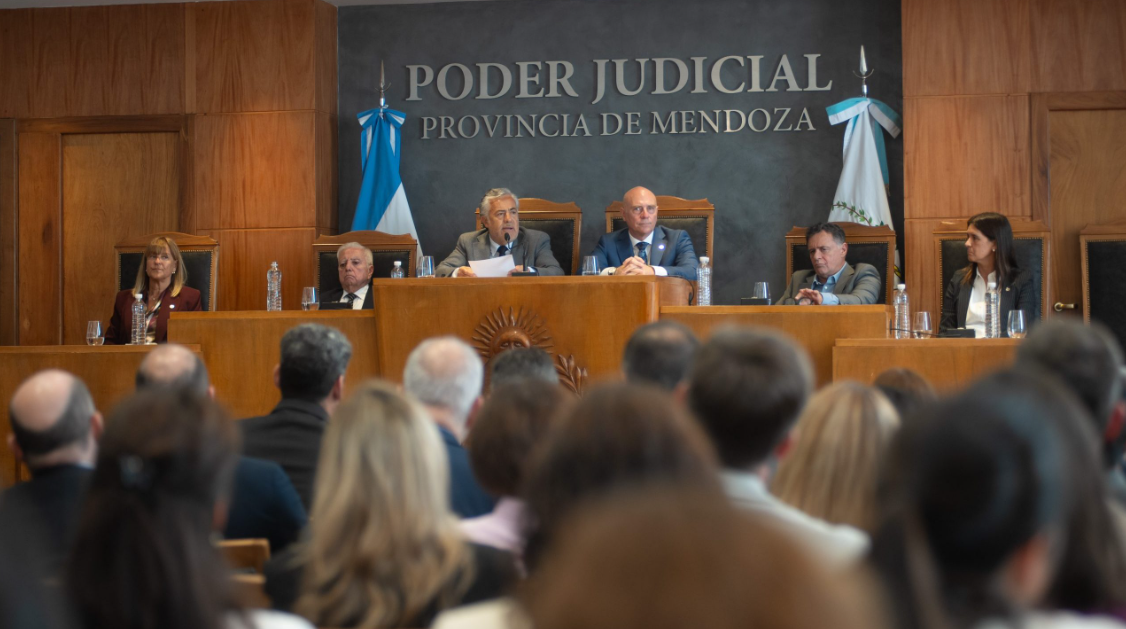 Cornejo abrió el año judicial en Mendoza con un balance de reformas y nuevas metas para el sistema Cornejo abrió el año judicial en Mendoza con un balance de reformas y nuevas metas para el sistema