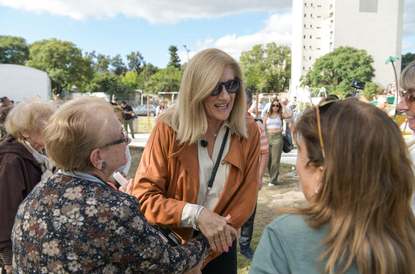 Paraná inauguró la plaza Borges con un festival cultural y la recuperación de más de 7.000 m2 en desuso Paraná inauguró la plaza Borges con un festival cultural y la recuperación de más de 7.000 m2 en desuso