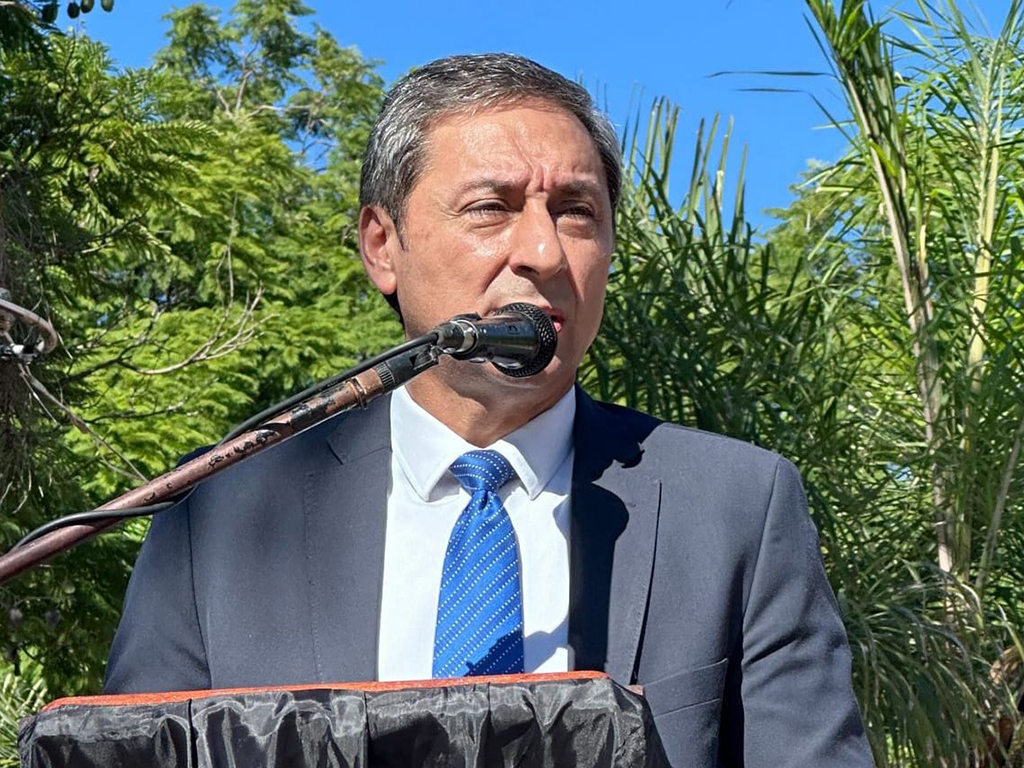 Silva Neder llamó al diálogo y al respeto del derecho internacional en el Día de la Independencia de Siria