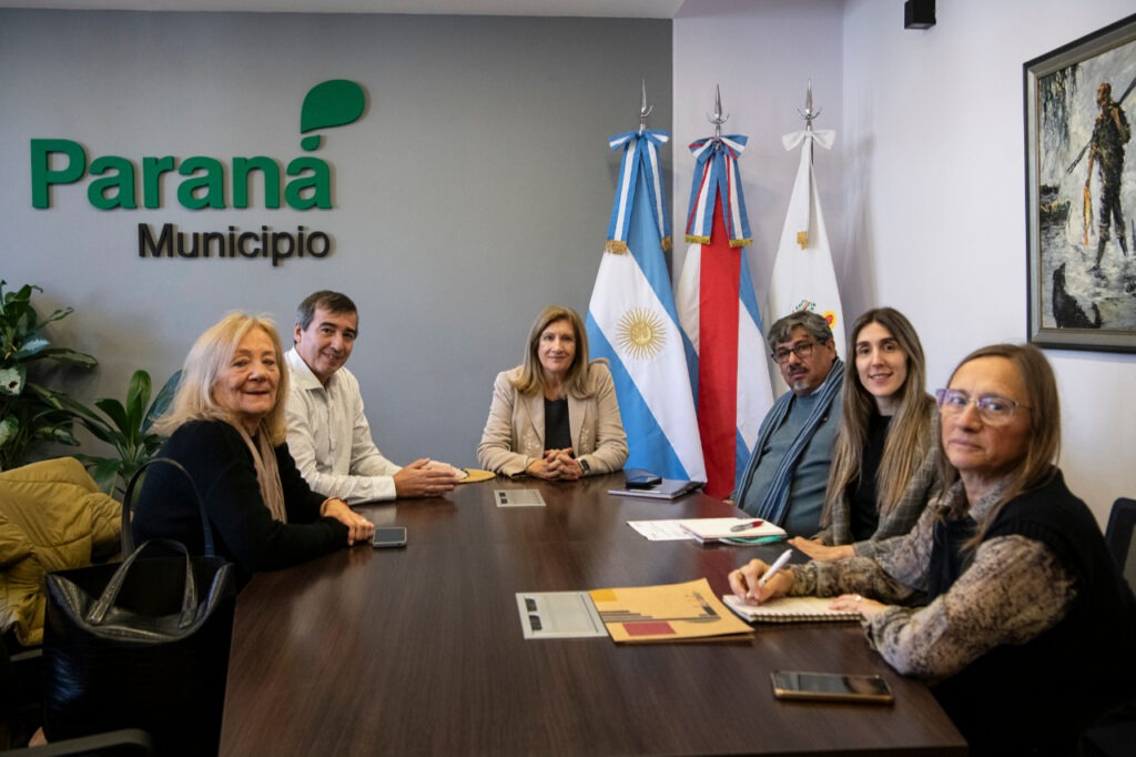 Paraná busca fortalecer las políticas de protección integral para niñas, niños y adolescentes Paraná busca fortalecer las políticas de protección integral para niñas, niños y adolescentes