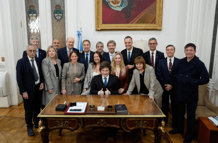 Milei reúne al Gabinete en medio de la tensión interna por Bullrich y el caso Adorni