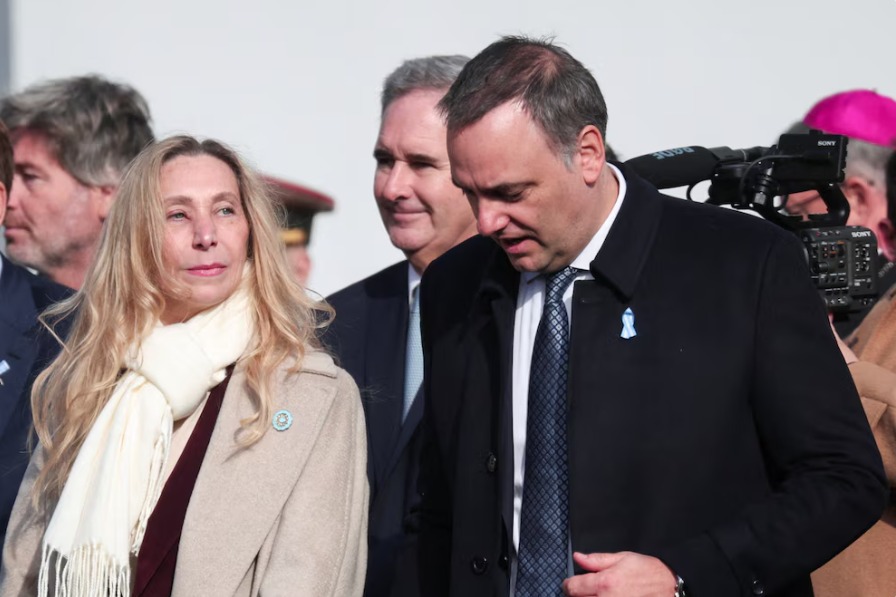 En la Casa Rosada descartan un llamado inmediato a indagatoria contra Manuel Adorni