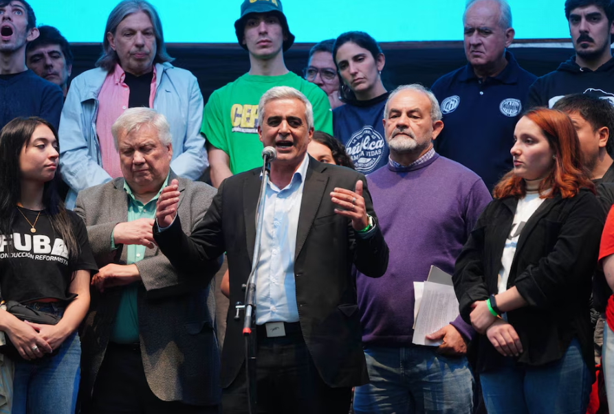 Gobierno y universidades avanzan hacia un acuerdo salarial, pero continúa la disputa judicial por el financiamiento Gobierno y universidades avanzan hacia un acuerdo salarial, pero continúa la disputa judicial por el financiamiento