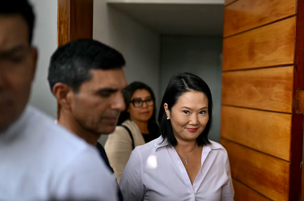 Perú: Fujimori toma una leve ventaja en el ajustado conteo electoral Perú: Fujimori toma una leve ventaja en el ajustado conteo electoral