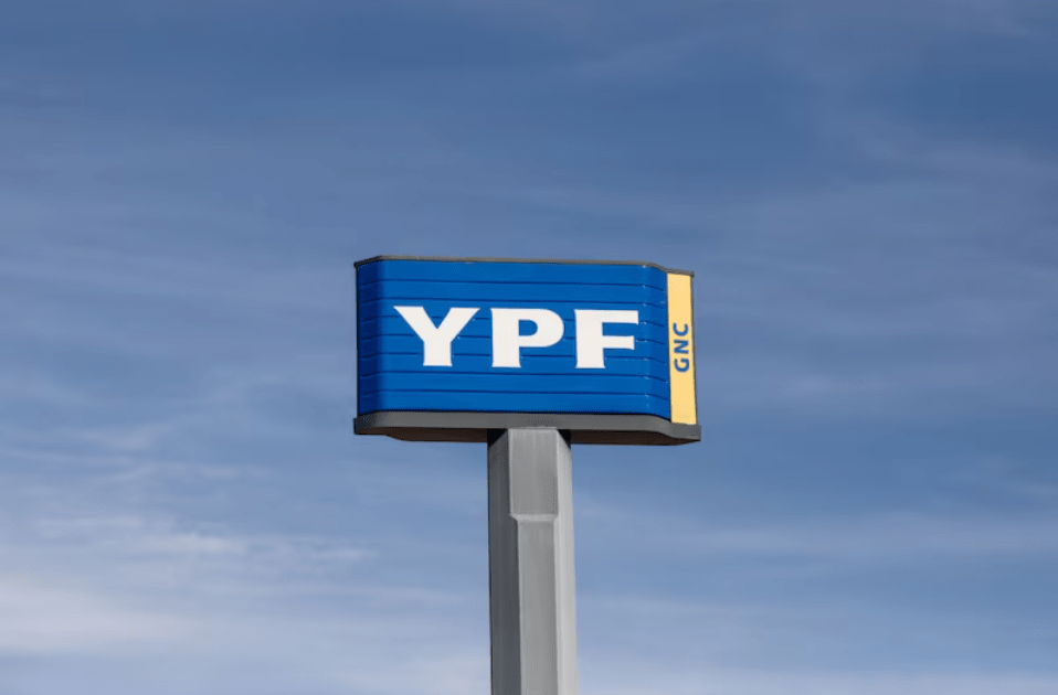 YPF proyecta un fuerte crecimiento para 2026 impulsado por Vaca Muerta y las futuras exportaciones energéticas YPF proyecta un fuerte crecimiento para 2026 impulsado por Vaca Muerta y las futuras exportaciones energéticas