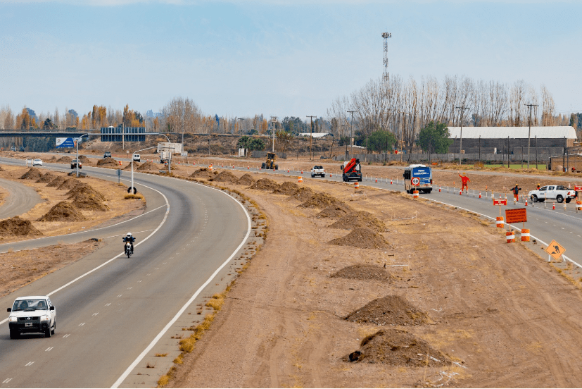 Maipú avanza con obras de infraestructura y anuncia cortes de calles en distintos sectores del departamento Maipú avanza con obras de infraestructura y anuncia cortes de calles en distintos sectores del departamento