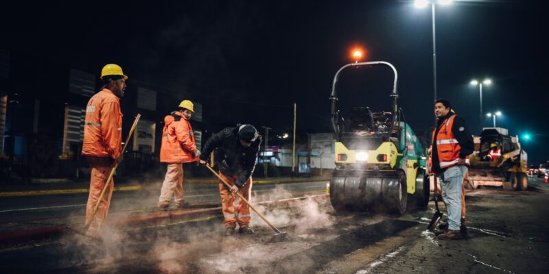 Córdoba: Avanzan obras de bacheo sobre avenida Colón con trabajos nocturnos Córdoba: Avanzan obras de bacheo sobre avenida Colón con trabajos nocturnos
