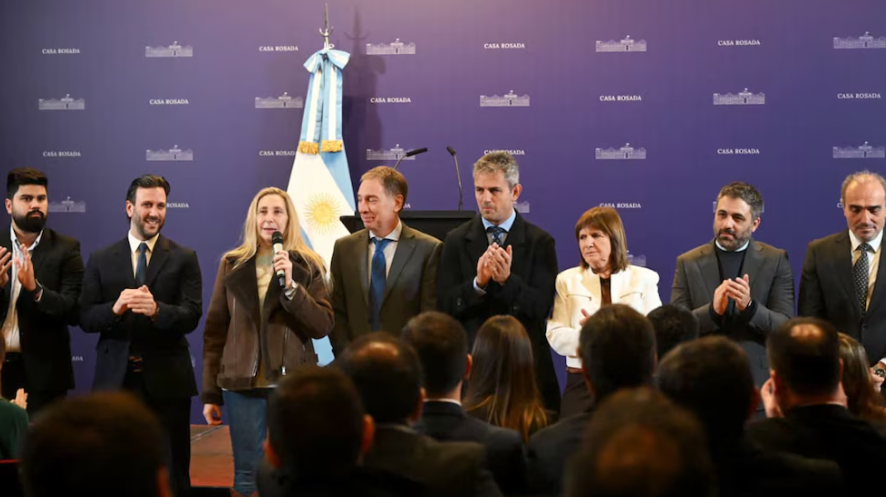 Milei reunió a legisladores libertarios y fijó como prioridades la reforma del Banco Central, cambios políticos e Inocencia Fiscal