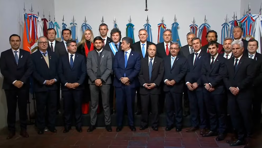 Milei reunirá a 13 gobernadores en Tucumán a dos años del Pacto de Mayo Milei reunirá a 13 gobernadores en Tucumán a dos años del Pacto de Mayo