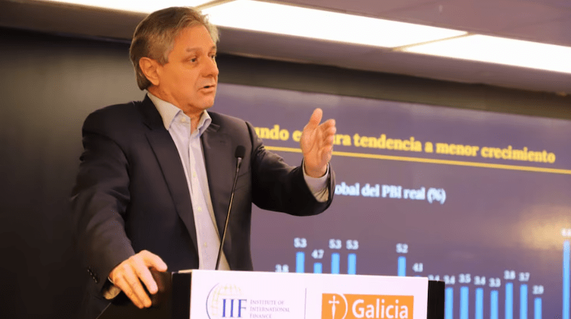 Economía asegura que ya aparecen señales de recuperación en Argentina