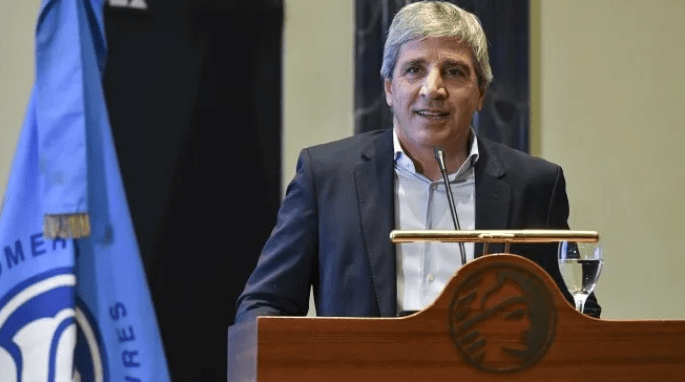 Caputo presentará cambios en Inocencia Fiscal para movilizar dólares no declarados