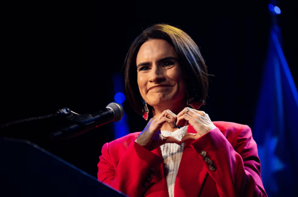 La progresista Peggy Flanagan ganó las primarias demócratas al Senado por Minesota La progresista Peggy Flanagan ganó las primarias demócratas al Senado por Minesota