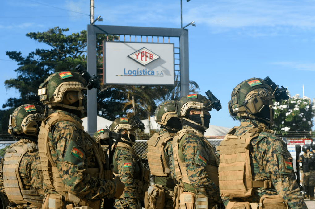 Bolivia interviene la petrolera estatal YPFB para recuperar su eficiencia operativa Bolivia interviene la petrolera estatal YPFB para recuperar su eficiencia operativa