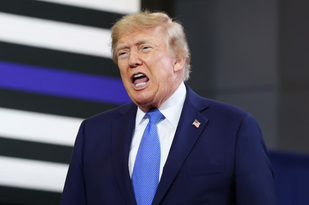 Trump denunció una “conspiración enfermiza” contra la inteligencia artificial y apuntó contra China Trump denunció una “conspiración enfermiza” contra la inteligencia artificial y apuntó contra China