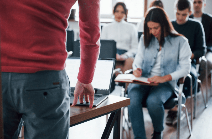 El Polo de Educación Superior de Escobar suma dos nuevas carreras universitarias vinculadas a la tecnología El Polo de Educación Superior de Escobar suma dos nuevas carreras universitarias vinculadas a la tecnología