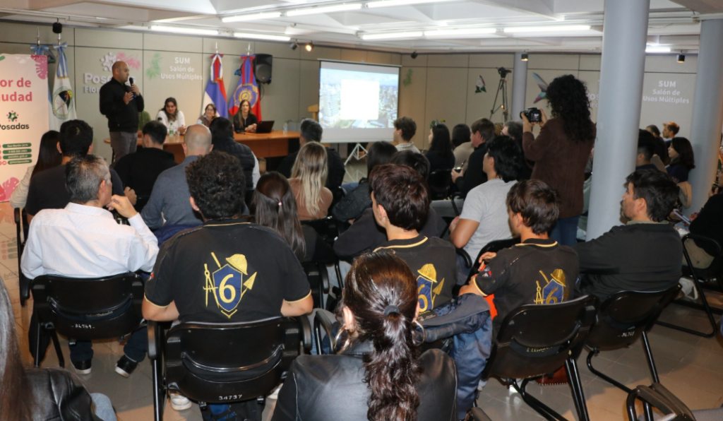Posadas: Profesionales recibieron capacitación para el uso del sistema GOP