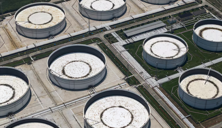 JPMorgan y Goldman ven flujos de petróleo de Medio Oriente cerca de niveles previos a la guerra JPMorgan y Goldman ven flujos de petróleo de Medio Oriente cerca de niveles previos a la guerra