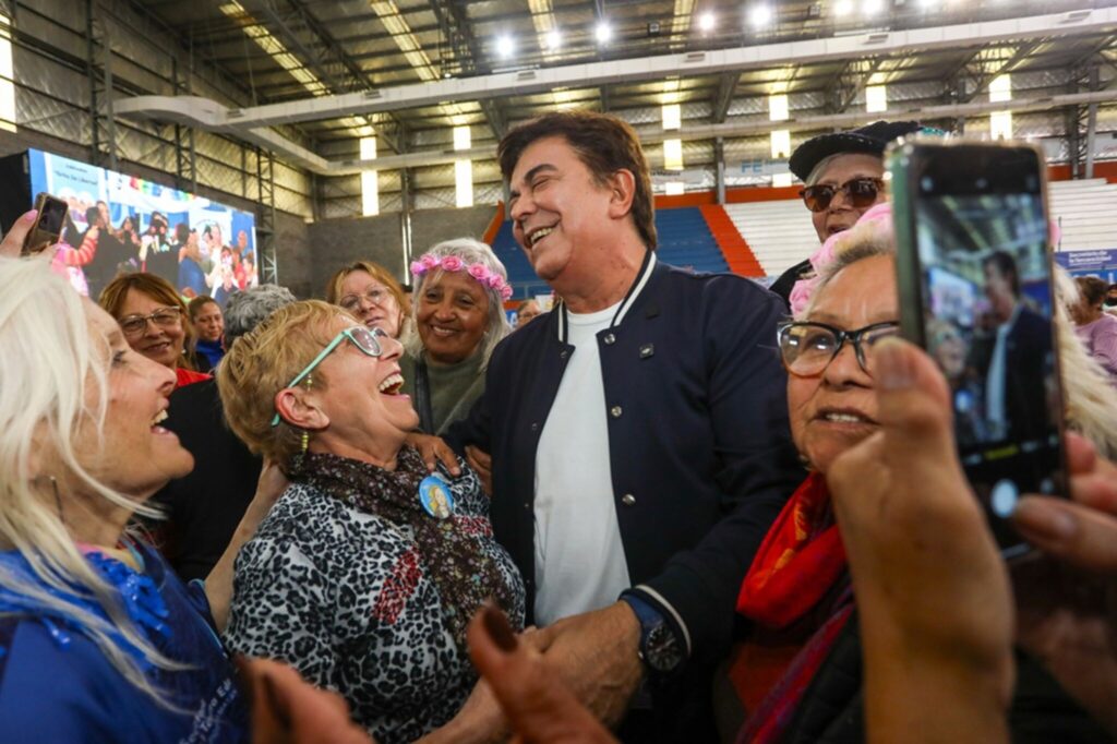 Fernando Espinoza: “Hoy un jubilado tiene que elegir entre comprar medicamentos o comer”