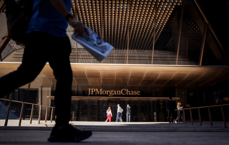 JPMorgan registra la primera caída en ingresos por operaciones de renta fija en más de dos años
